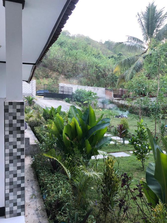 Ariata Arya Hostel Kuta  Экстерьер фото